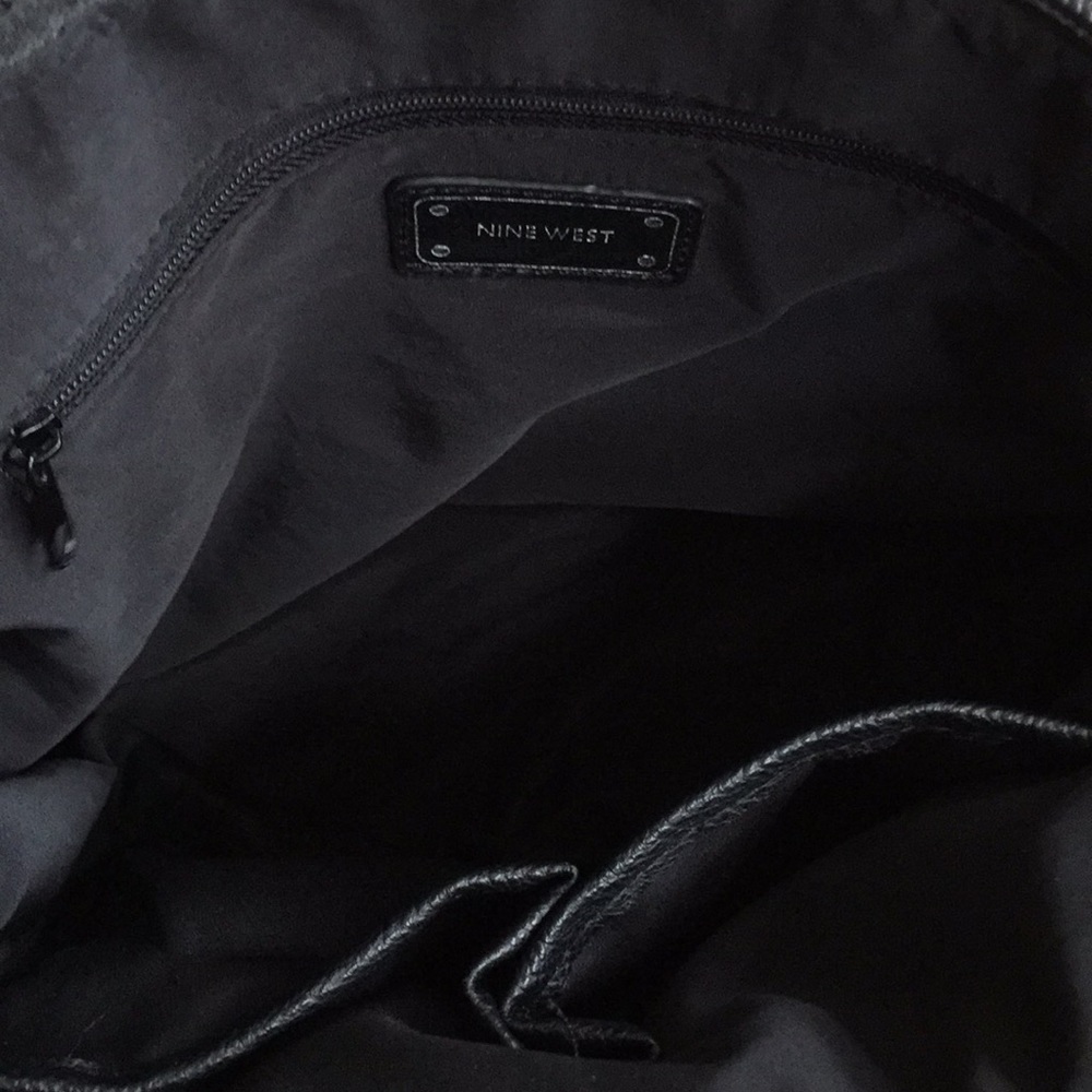 NINE WEST quilted shoulder bag - Picture 4 of 8